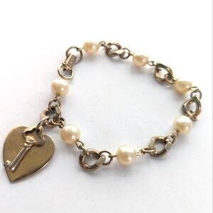 Vintage Signed Kent Gold Tone Faux Pearl Chain Heart Key Charm Bracelet
